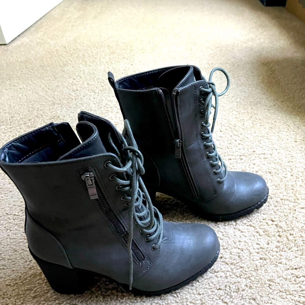 Gray heeled boots. Size 9
